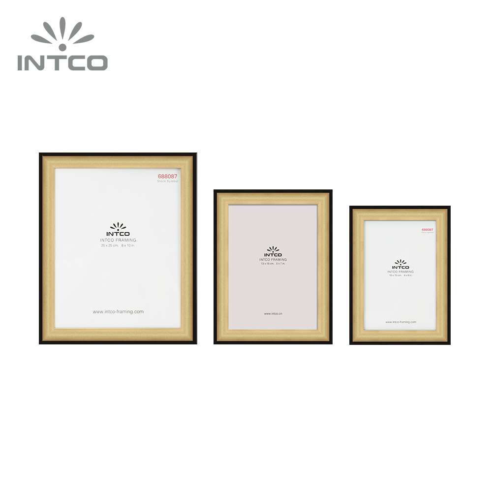 Intco modern picture frames come in multiple sizes